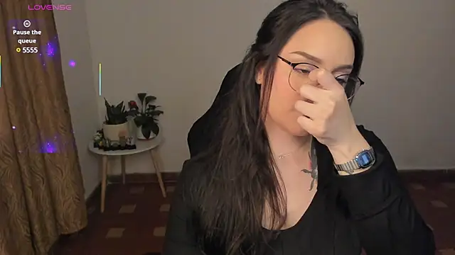 Snapshot of anaveleeez chatting on March 2025 12:10:02 AM anaveleeez online show from March 2025 12:10:02 AM