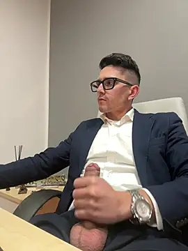 masterboss  online show from February 2026 12:42:01 PM