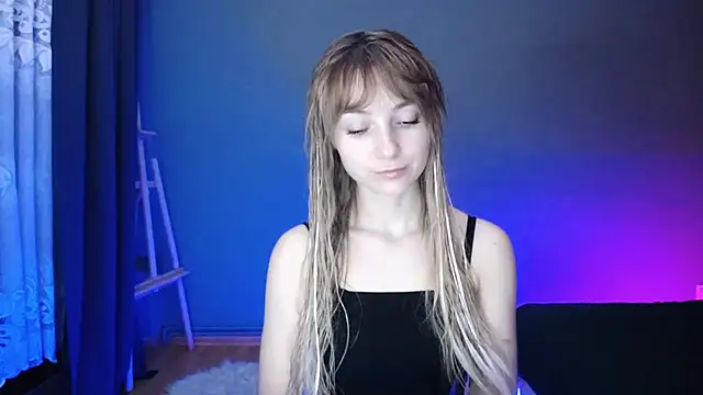 LuciaYoung online show from March 2025 10:17:02 PM