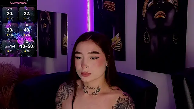  brenna hanson online show from November 2025 07:25:01 PM