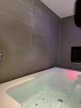 Snapshot of hihi0169 chatting on December 2024 01:32:01 PM hihi0169 online show from December 2024 01:32:01 PM