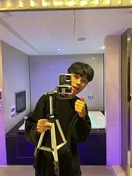 Snapshot of hihi0169 chatting on January 2025 12:41:02 PM hihi0169 online show from January 2025 12:41:02 PM