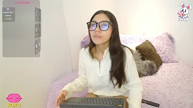 Maiaa evans online show from April 2026 04:57:01 AM