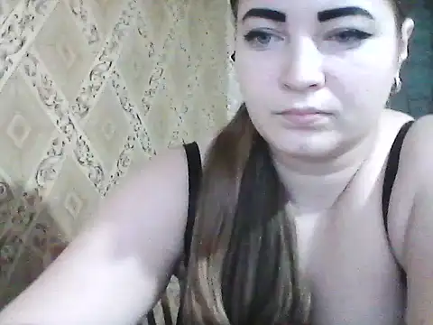 Snapshot of Elizabeth_Meow chatting on December 2025 06:18:01 AM Elizabeth Meow online show from December 2025 06:18:01 AM