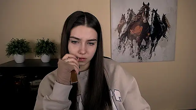 Lili magic online show from February 2026 02:38:02 PM