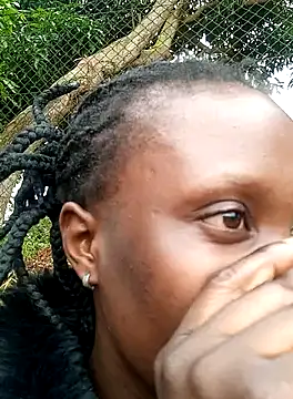 Snapshot of pretty_amaal chatting on December 2024 12:05:01 PM pretty amaal online show from December 2024 12:05:01 PM