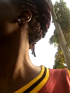 Snapshot of pretty_amaal chatting on January 2025 02:15:02 PM pretty amaal online show from January 2025 02:15:02 PM