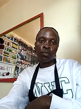 Snapshot of pretty_amaal chatting on November 2025 01:54:01 PM pretty amaal online show from November 2025 01:54:01 PM