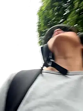 LIAH IZUMI online show from November 2025 12:52:01 PM