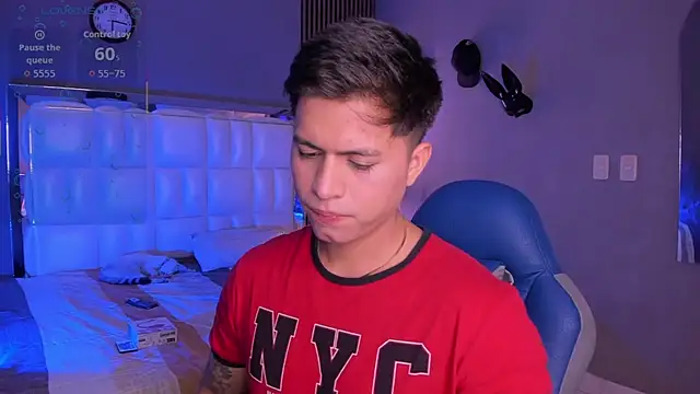 Snapshot of Niicky1_ chatting on November 2025 02:38:02 PM Niicky1 online show from November 2025 02:38:02 PM