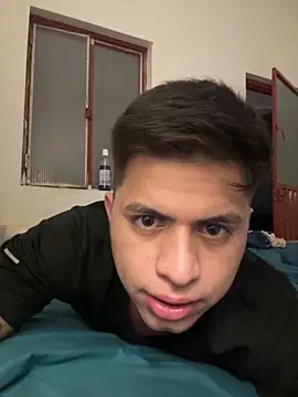 Snapshot of Niicky1_ chatting on December 2025 04:40:02 AM Niicky1 online show from December 2025 04:40:02 AM