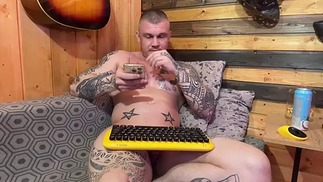 MrrKray online show from March 2026 09:55:01 PM