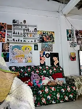 kitty22  online show from January 2026 03:38:01 PM