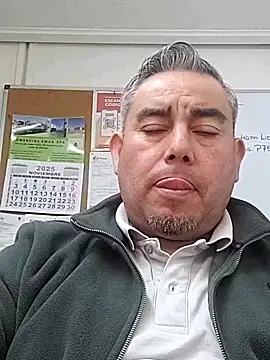 Manolete007x online show from November 2025 10:41:02 PM