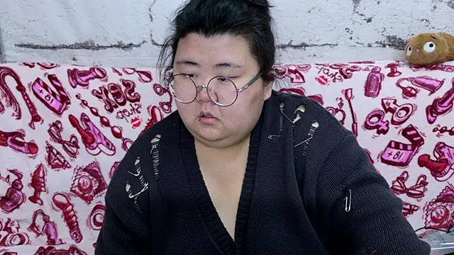 Snapshot of Nadine_asian chatting on January 2026 01:29:01 AM Nadine asian online show from January 2026 01:29:01 AM