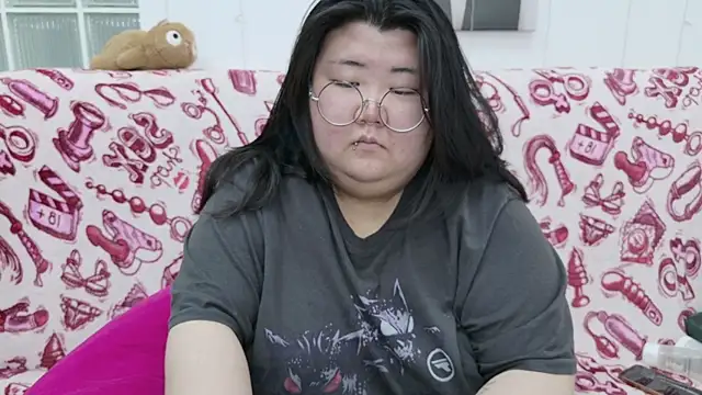 Snapshot of Nadine_asian chatting on February 2026 07:51:01 AM Nadine asian online show from February 2026 07:51:01 AM