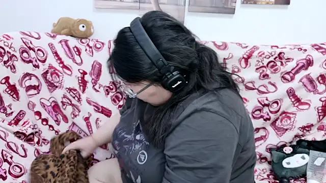 Snapshot of Nadine_asian chatting on February 2026 04:00:01 AM Nadine asian online show from February 2026 04:00:01 AM