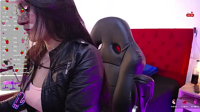 Rapunzeell  online show from March 2025 02:04:02 PM