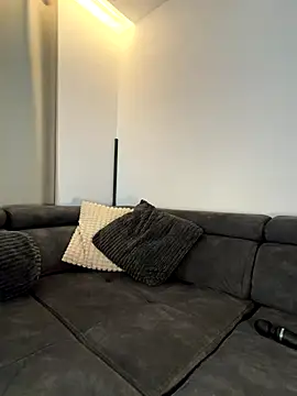 Snapshot of Laurahorney_xo chatting on November 2025 02:17:02 PM Laurahorney xo online show from November 2025 02:17:02 PM