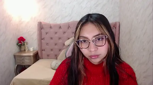 XSmaggiiee online show from March 2025 02:25:02 AM