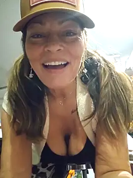 Snapshot of Erotic_and_Exotic chatting on February 2026 08:12:01 PM Erotic and Exotic online show from February 2026 08:12:01 PM