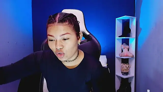 Snapshot of JadaRoberts chatting on October 2025 12:39:02 PM JadaRoberts online show from October 2025 12:39:02 PM