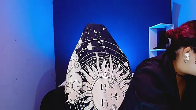 Snapshot of JadaRoberts chatting on November 2025 12:06:02 PM JadaRoberts online show from November 2025 12:06:02 PM