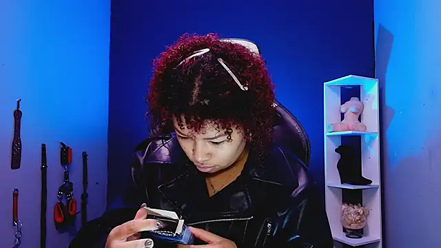 Snapshot of JadaRoberts chatting on November 2025 12:05:01 PM JadaRoberts online show from November 2025 12:05:01 PM