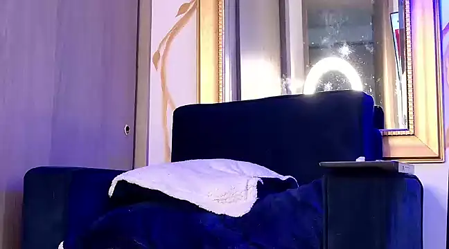 Snapshot of enzo_herrera01 chatting on March 2025 01:45:01 PM enzo herrera01 online show from March 2025 01:45:01 PM