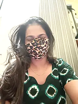 indianliza online show from October 2025 06:51:02 PM