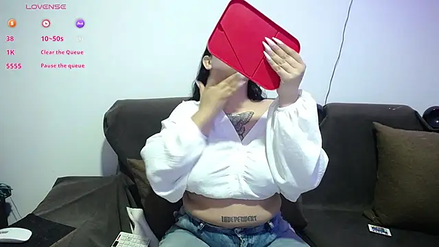 Snapshot of sara_winehouse1 chatting on January 2025 02:43:01 AM sara winehouse1 online show from January 2025 02:43:01 AM