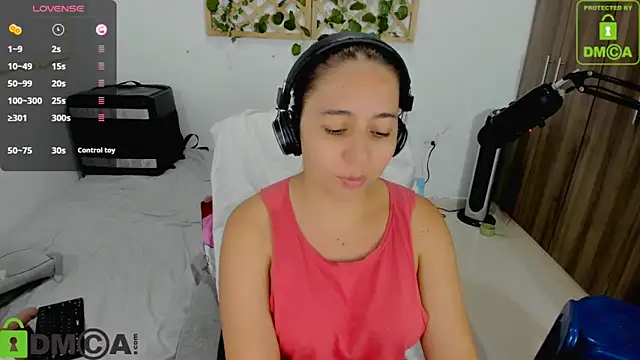 isa loves cum online show from February 2026 01:15:01 AM