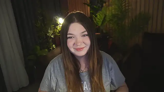 RosieMoons online show from November 2025 08:08:01 PM