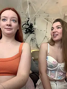 Radiants two online show from November 2025 03:47:02 PM