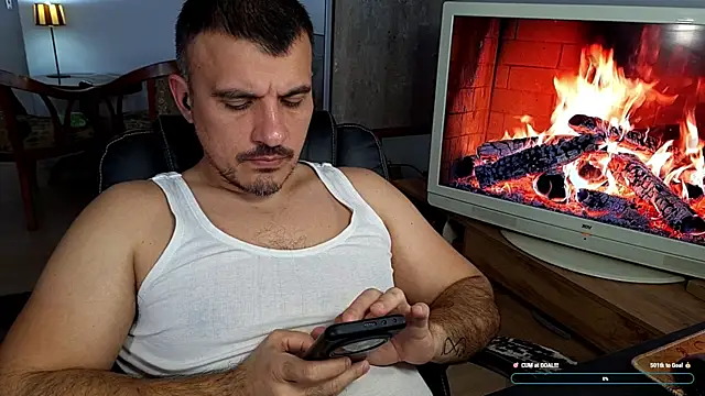 officeman7 online show from April 2026 04:10:02 PM