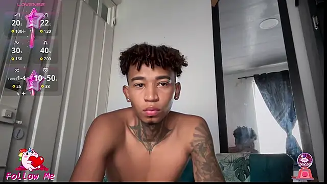 Snapshot of sexy_blacks_ chatting on November 2025 12:05:02 PM sexy blacks online show from November 2025 12:05:02 PM