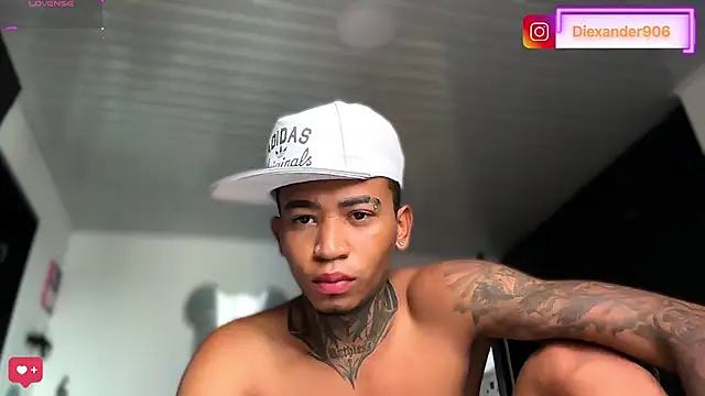 Snapshot of sexy_blacks_ chatting on July 2026 02:37:01 PM sexy blacks online show from July 2026 02:37:01 PM