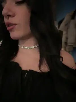 Snapshot of ShannonShanny chatting on February 2025 06:46:02 PM ShannonShanny online show from February 2025 06:46:02 PM