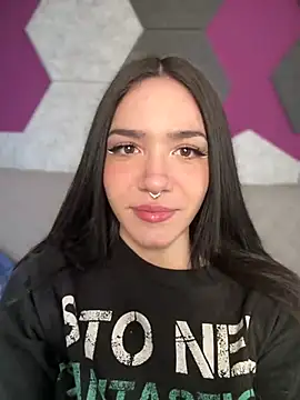 Snapshot of ShannonShanny chatting on March 2025 10:11:02 AM ShannonShanny online show from March 2025 10:11:02 AM