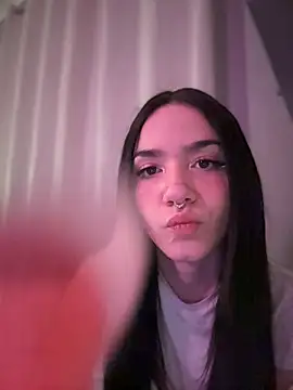 Snapshot of ShannonShanny chatting on March 2025 07:35:02 PM ShannonShanny online show from March 2025 07:35:02 PM