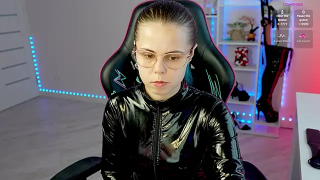 Snapshot of Latex_Kitty chatting on June 2026 04:34:02 PM Latex Kitty online show from June 2026 04:34:02 PM