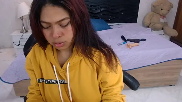 Snapshot of Naomi_Tylers chatting on March 2025 11:38:02 AM Naomi Tylers online show from March 2025 11:38:02 AM