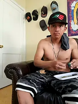 Jart1k1 online show from April 2026 07:03:01 PM