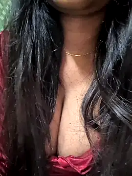 Shreya727 online show from August 2026 07:45:02 PM