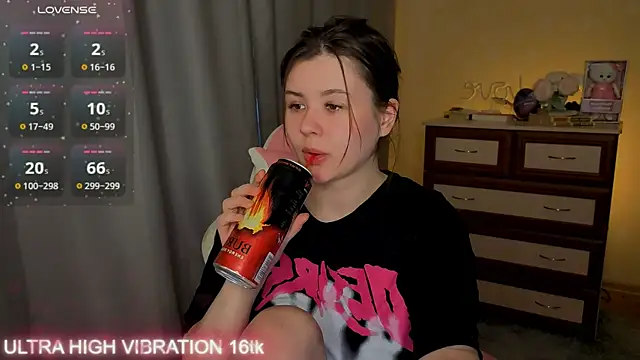 cutie mili online show from March 2026 01:26:02 PM