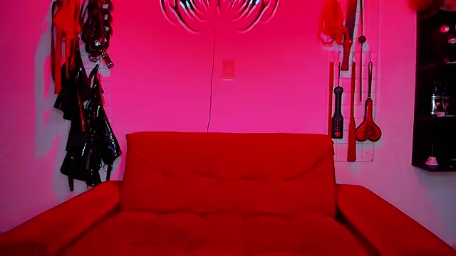 irregular fetish  online show from February 2026 08:21:01 PM