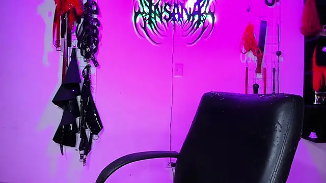 irregular fetish  online show from March 2026 07:57:02 PM