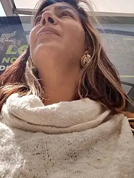 scarlett moore online show from March 2026 03:19:02 PM