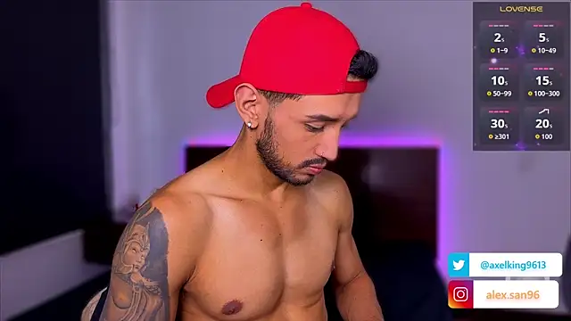 AxelKing1326 online show from October 2025 09:45:01 PM