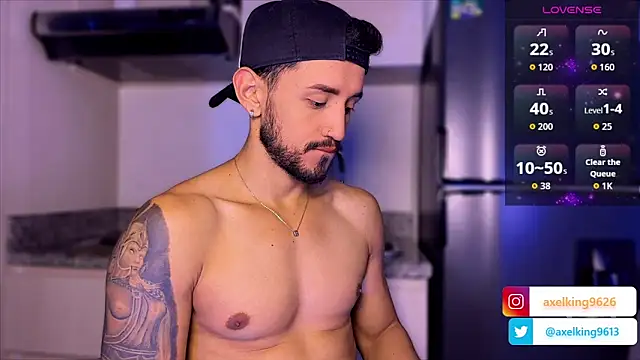 AxelKing1326 online show from April 2026 07:55:01 PM